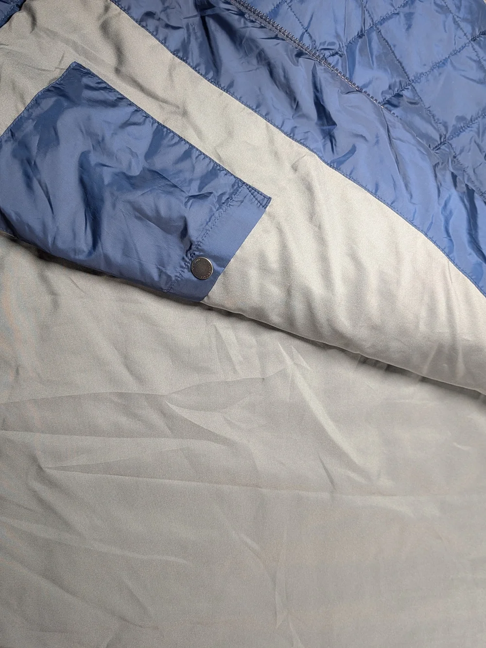 UNTUCKit marston quilted